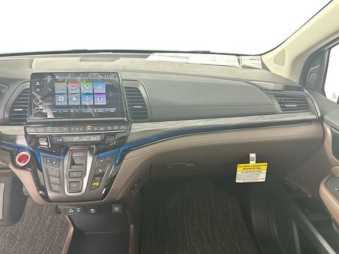 New 2026 Honda Odyssey Elite image 20