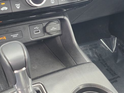 Certified 2024 Honda Civic Sport image 30