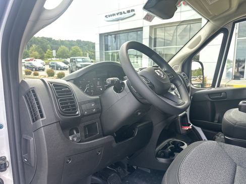 New 2026 RAM ProMaster 2500 w/ Convenience Group image 14