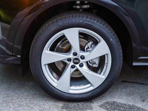 New 2025 Audi Q5 Premium Plus image 10