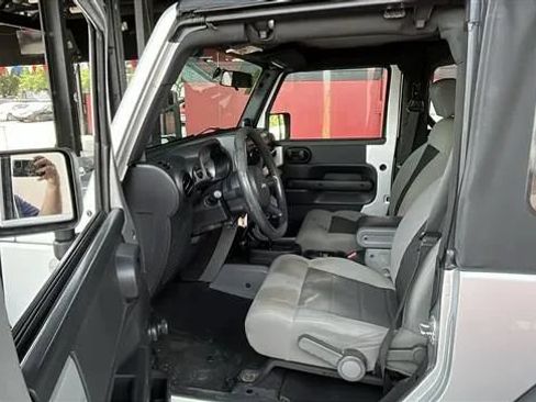 Used 2010 Jeep Wrangler Sport AWD/4WD image 3