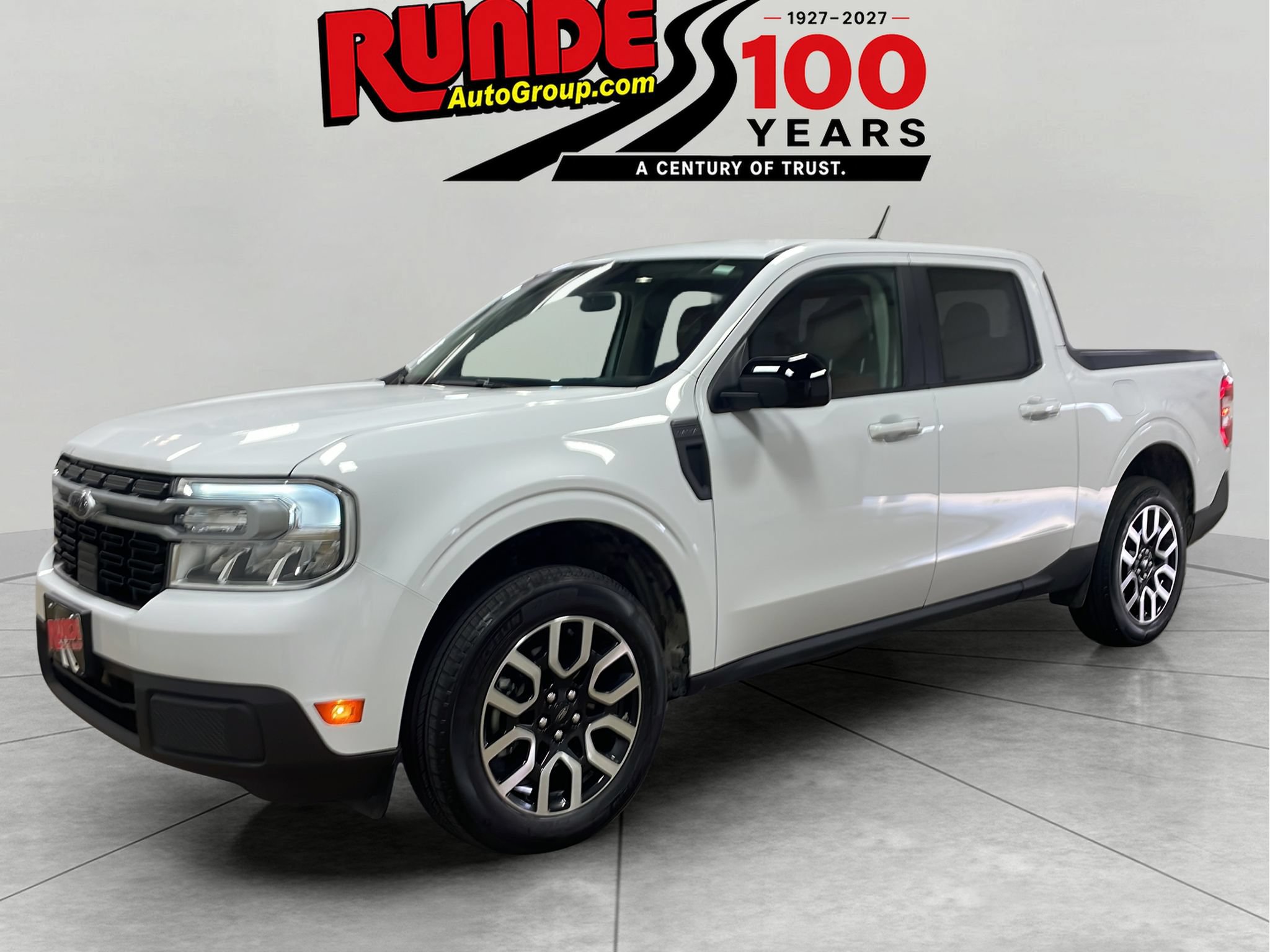 Used 2024 Ford Maverick Lariat w/ 4K Tow Package AWD/4WD image 1