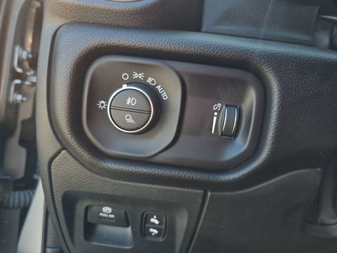 Used 2023 RAM 1500 Big Horn AWD/4WD image 28