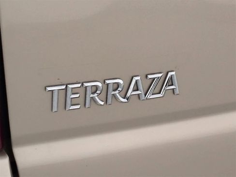 Used 2005 Buick Terraza CX image 13