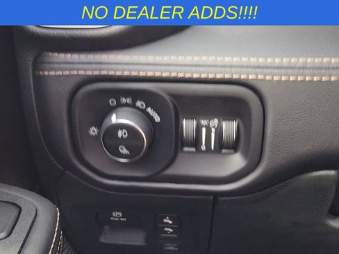 New 2026 RAM 1500 Tungsten w/ Trailer Tow Group AWD/4WD image 20