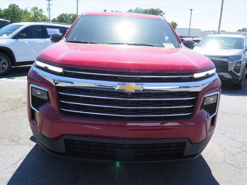 New 2026 Chevrolet Traverse LT w/ Enhanced Driving Package image 9