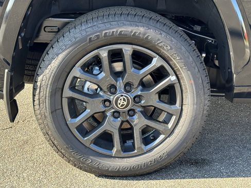 New 2026 Toyota Sequoia Platinum image 5