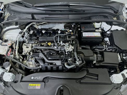 Used 2023 Toyota Corolla LE FWD image 9