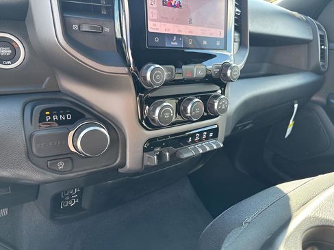 New 2026 RAM 1500 Express image 34