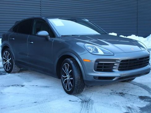 Certified 2023 Porsche Cayenne Coupe image 10