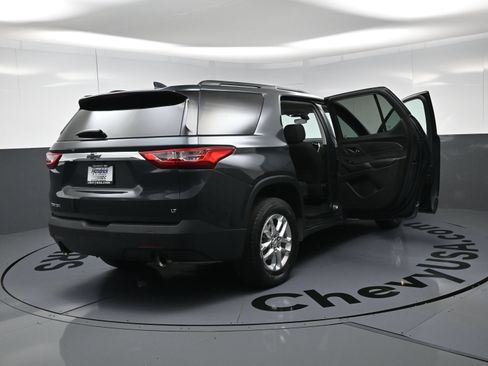 Used 2019 Chevrolet Traverse LT FWD image 26