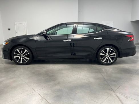 Used 2023 Nissan Maxima SV w/ Floor Mat Group image 4