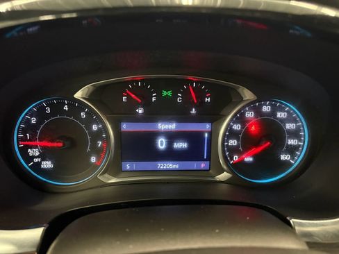Used 2022 Chevrolet Traverse LT FWD image 84