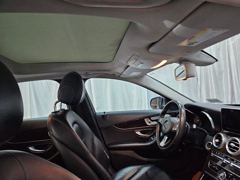 Used 2015 Mercedes-Benz C 300 Sedan image 24