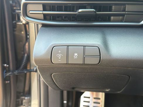New 2026 Hyundai Elantra Sport FWD image 31