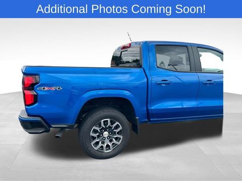 Used 2023 Chevrolet Colorado LT w/ LT Convenience Package III AWD/4WD image 10