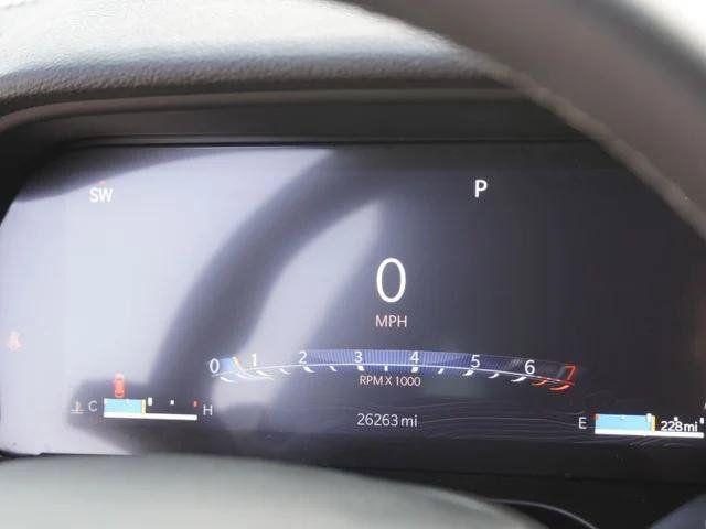 Certified 2024 Jeep Grand Cherokee Laredo RWD image 30