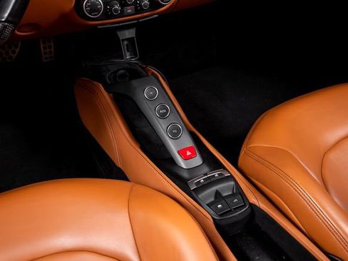 Used 2018 Ferrari 488 Spider RWD image 30