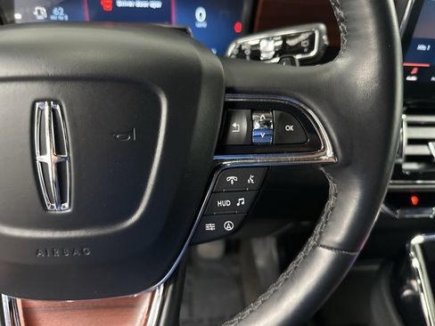 Used 2023 Lincoln Navigator L Reserve image 17