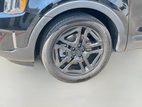 Used 2025 Kia Telluride SX Prestige X-Line AWD/4WD image 3