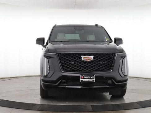 Used 2026 Cadillac Escalade Sport w/ Touring Package AWD/4WD image 12