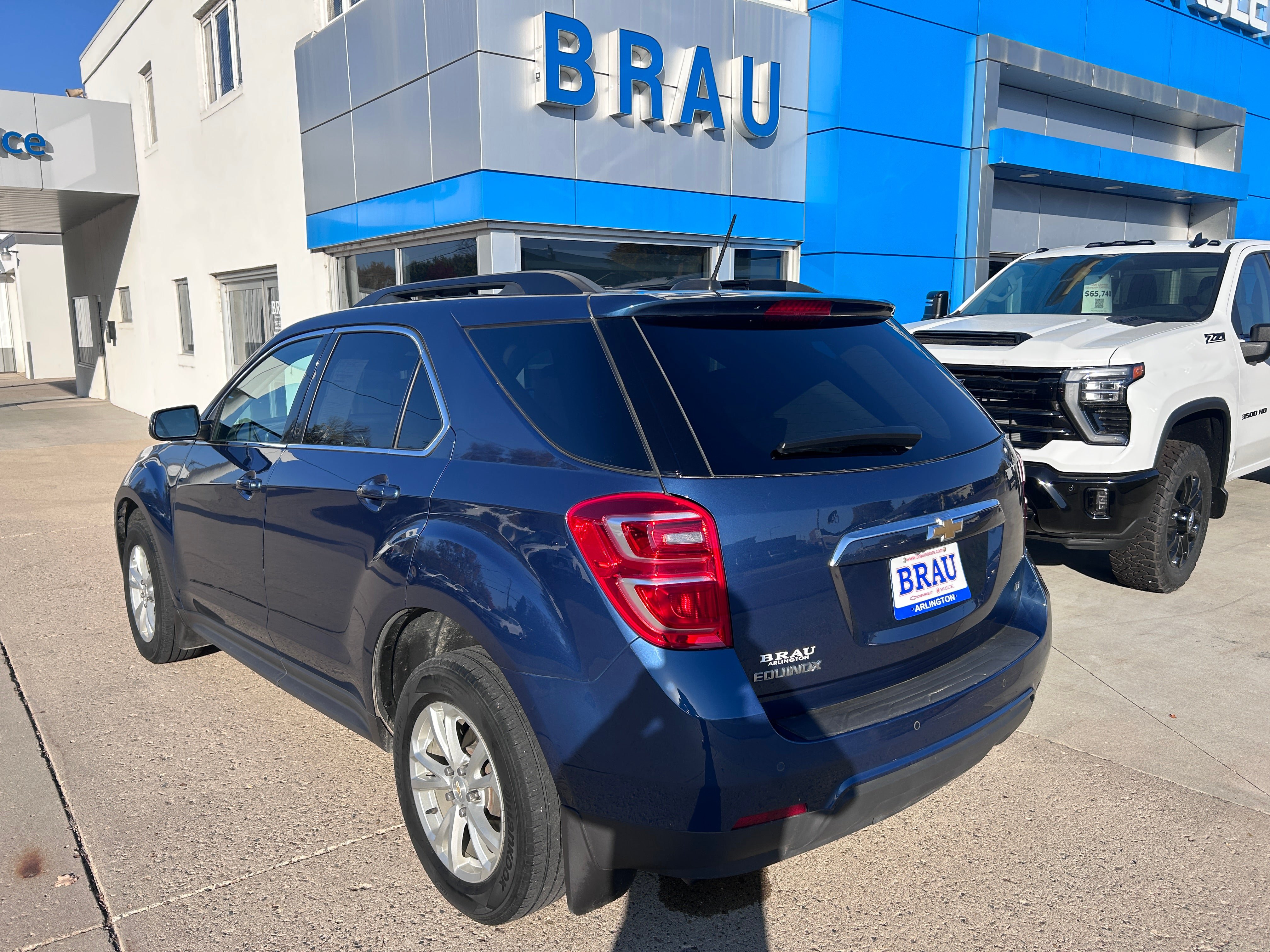 Used 2017 Chevrolet Equinox LT w/ Convenience Package FWD image 8