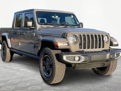 Used 2023 Jeep Gladiator Sport