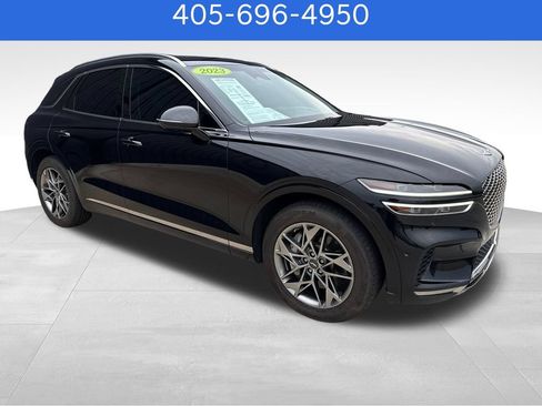 Used 2023 Genesis GV70 2.5T w/ Advanced Package AWD/4WD image 8