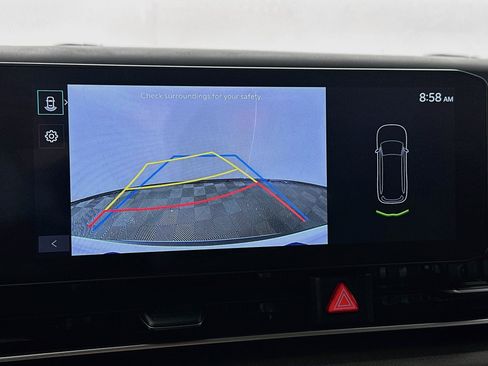 Used 2025 Kia Carnival EX FWD image 14