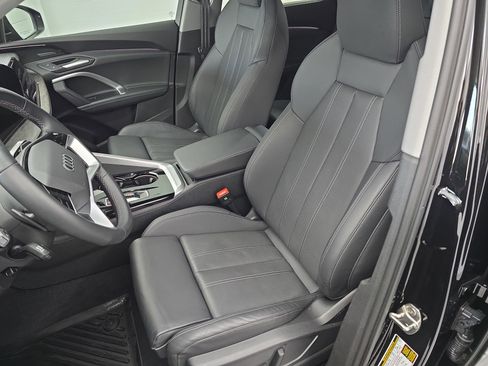 Used 2025 Audi Q5 Premium Plus image 15