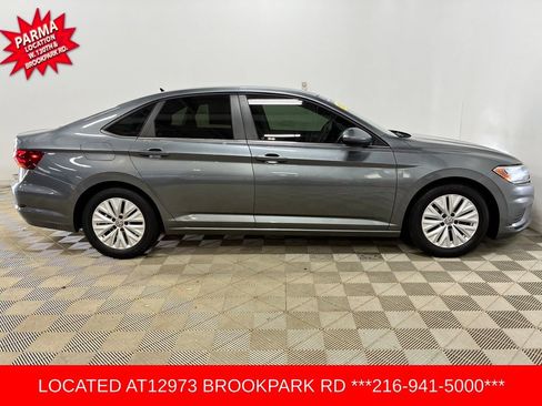 Used 2019 Volkswagen Jetta S w/ Driver Assistance Package FWD image 4