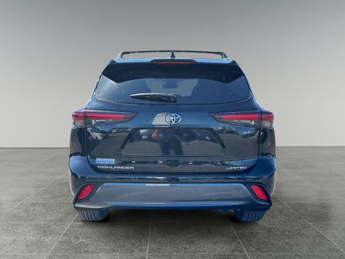 New 2026 Toyota Highlander Limited AWD/4WD image 5
