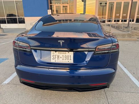 Used 2023 Tesla Model S Standard Range image 6