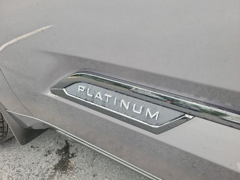 Certified 2024 Toyota Sequoia Platinum AWD/4WD image 9