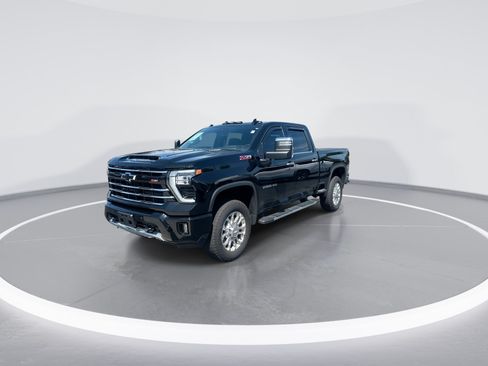 Used 2025 Chevrolet Silverado 2500 LTZ w/ Z71 Chrome Sport Edition AWD/4WD image 5