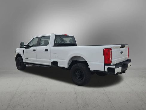Used 2019 Ford F250 XL w/ Power Equipment Group image 10