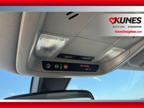 Used 2022 Chevrolet Malibu LT FWD image 33