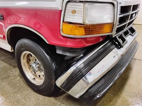 Used 1996 Ford F150 Lariat RWD image 15