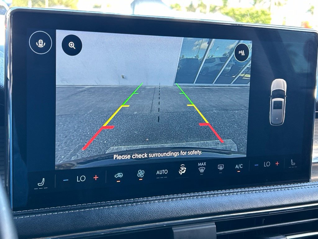 Used 2023 Lincoln Corsair AWD image 33