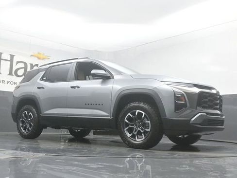 New 2026 Chevrolet Equinox ACTIV w/ Convenience Package III FWD image 2