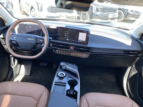 New 2026 Kia EV6 Wind RWD image 21