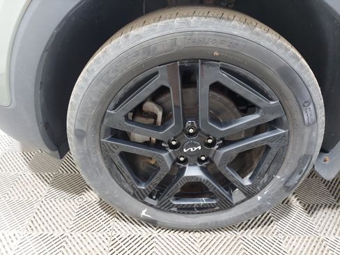 Used 2023 Kia Telluride SX X-Line AWD/4WD image 5