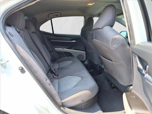 Used 2022 Toyota Camry LE FWD image 20