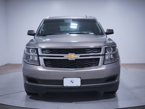 Used 2018 Chevrolet Tahoe LT image 4