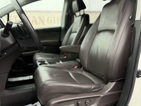 Used 2018 Honda Odyssey EX-L image 13