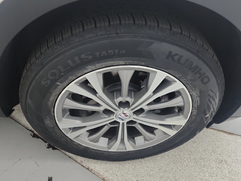 Used 2022 Buick Envision Preferred w/ Safety Package FWD image 35