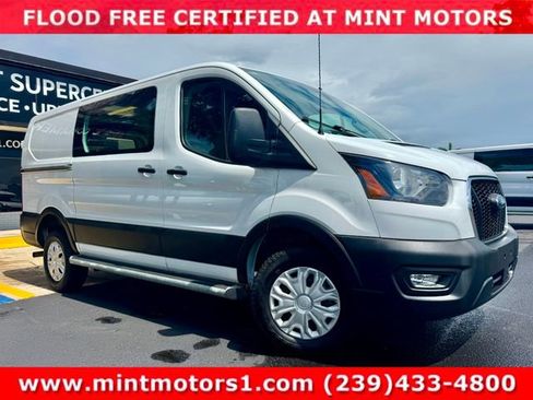 Used 2025 Ford Transit 250 Low Roof w/ Exterior Upgrade Package RWD image 2