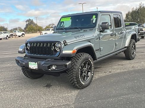New 2025 Jeep Gladiator Willys image 7