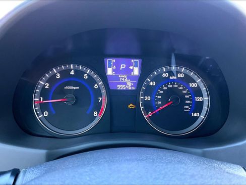 Used 2016 Hyundai Accent SE FWD image 25