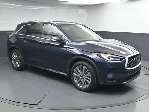 Used 2025 INFINITI QX50 Luxe AWD/4WD image 1